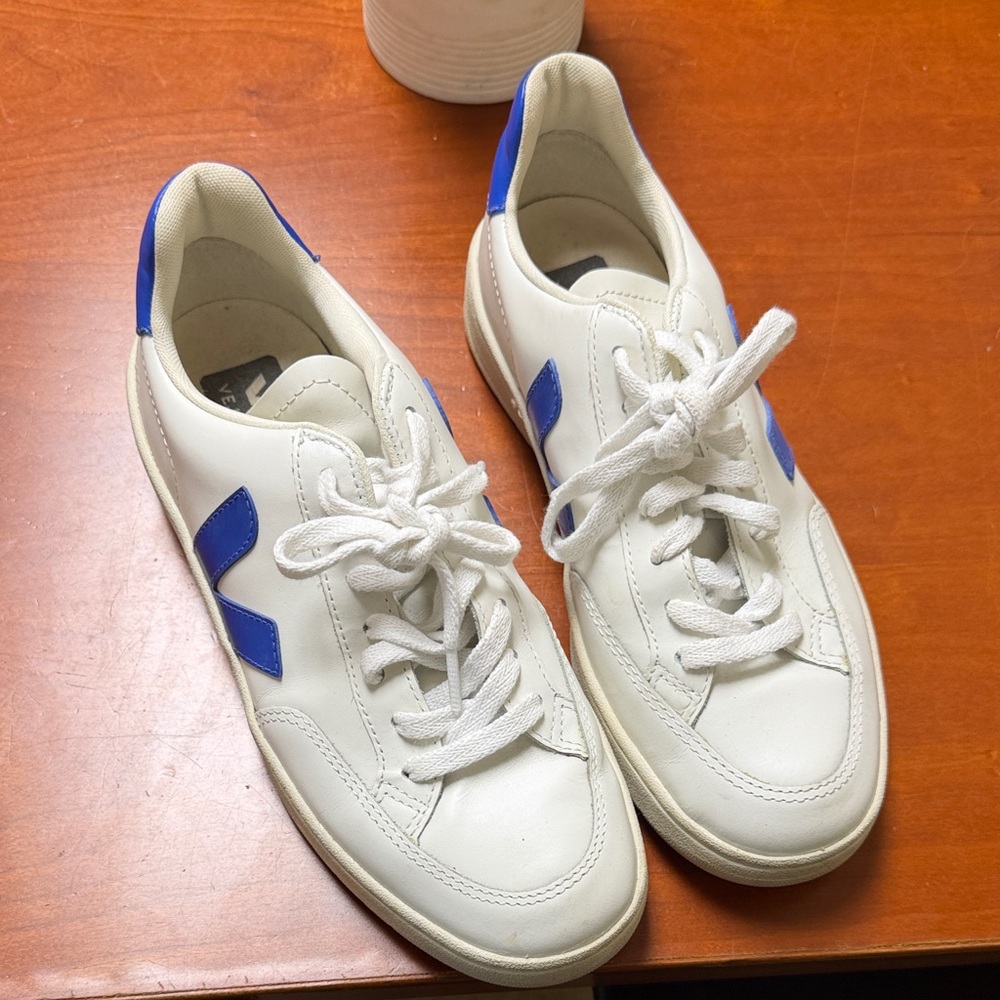 Veja white paros
